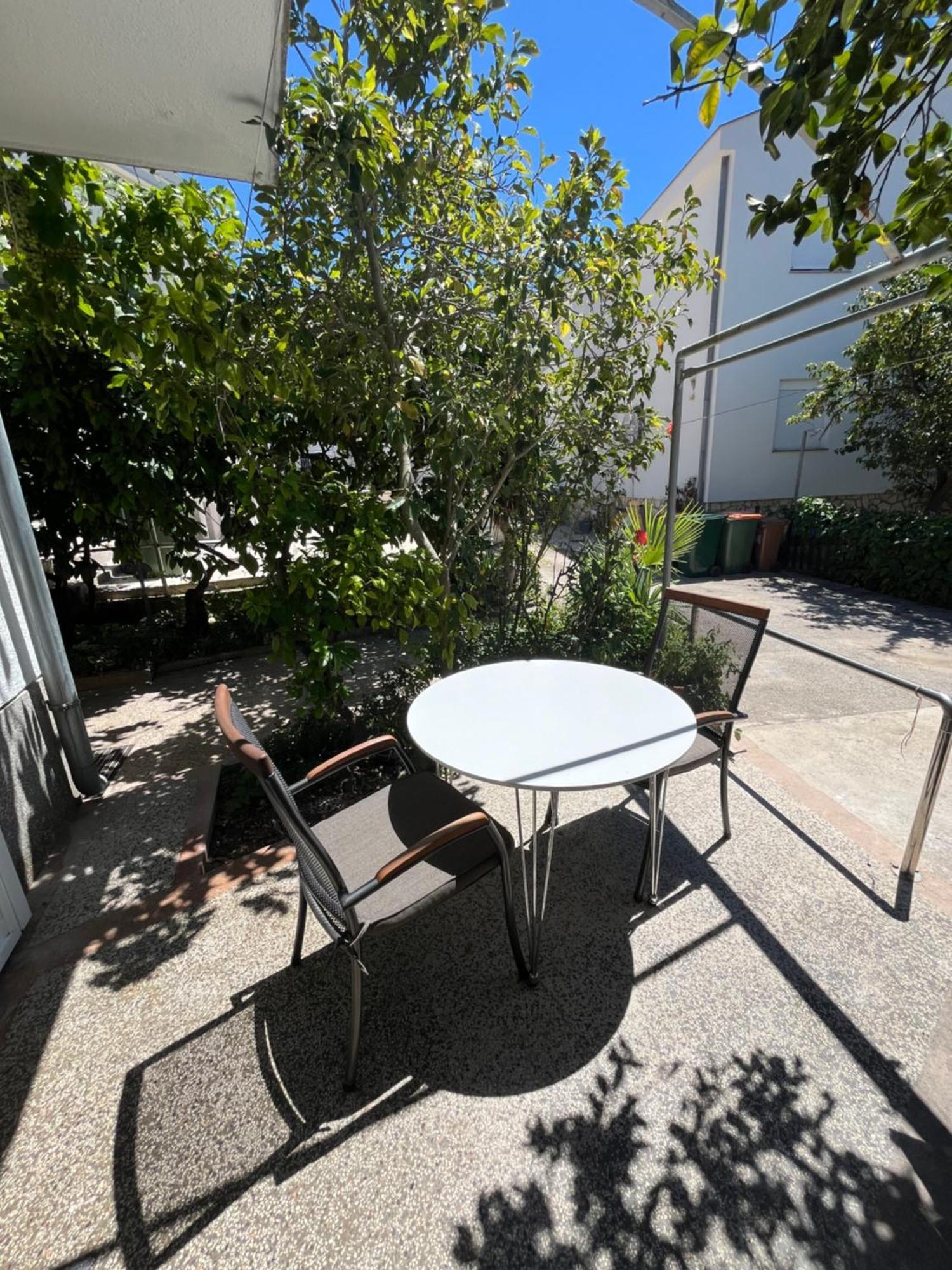 דירות זאדאר Green Oasis For Two, 30 Meters From Sea מראה חיצוני תמונה